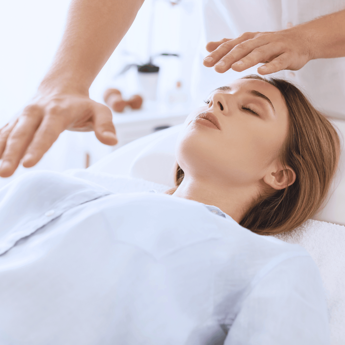 Reiki (Healing + Massage Combo)